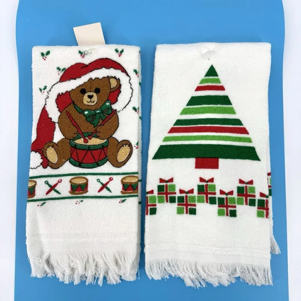 Set of 2 Vintage Hand Towels by Cannon Christmas Time 100% cotton made In USA